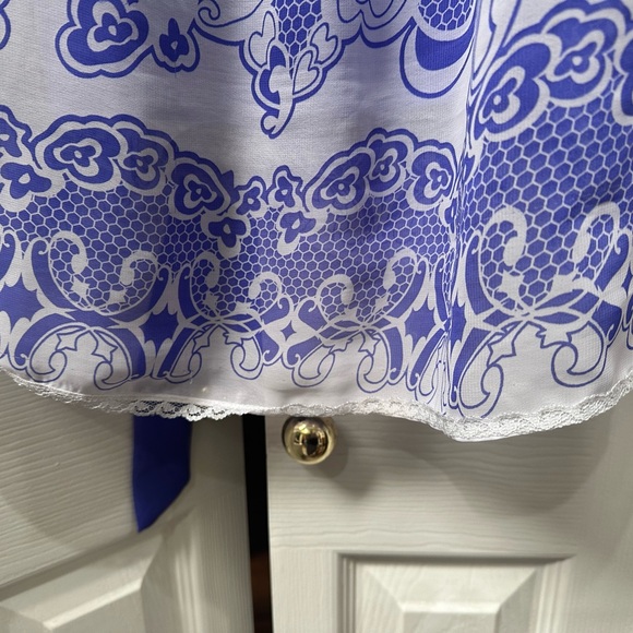 ECI Tunic - Picture 4 of 7